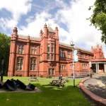 Whitworth Park and Gallery 