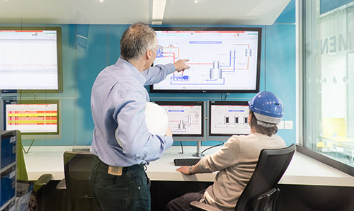 Research taking place in our siemens lab in Chemical engineering James Chadwick building