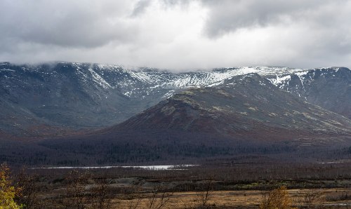 Photo by Eduard Galitsky of the Khibiny Mountains, Russia