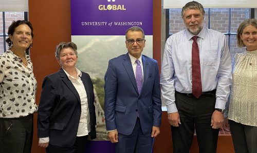 Leaders from The University of Manchester and Washington University meet to sign memorandum