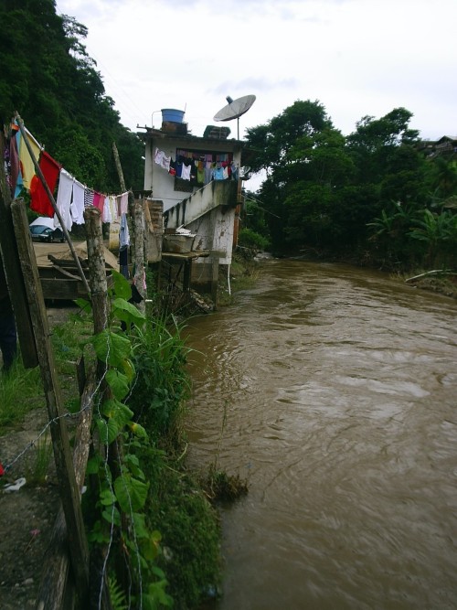 Living with water risks in Nova Friburgo, Brazil. Photo: Norma Valencio, 2020