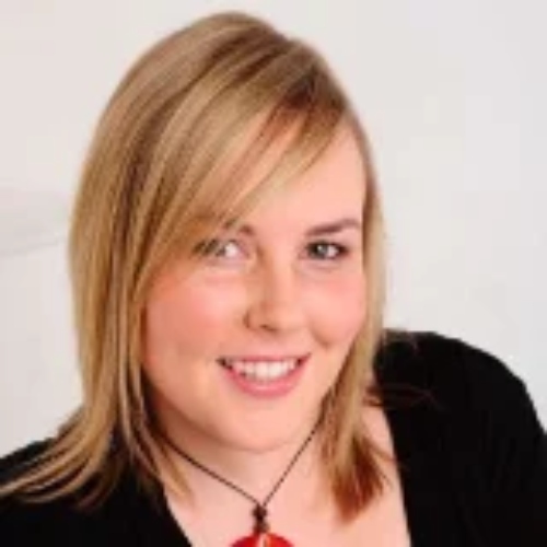 Professor Laura Richards