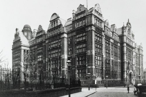 Sackville Street Building